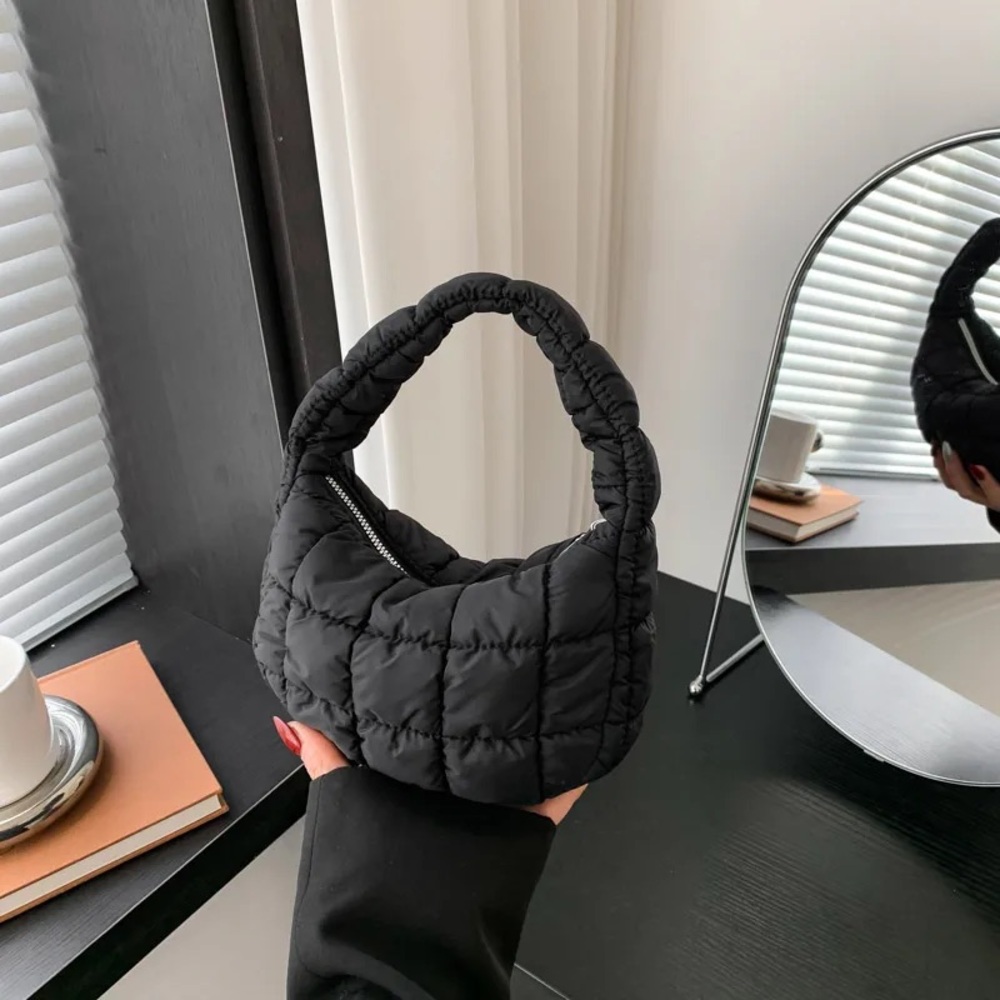 BOUTIQUE Black Quilted Women's Bag